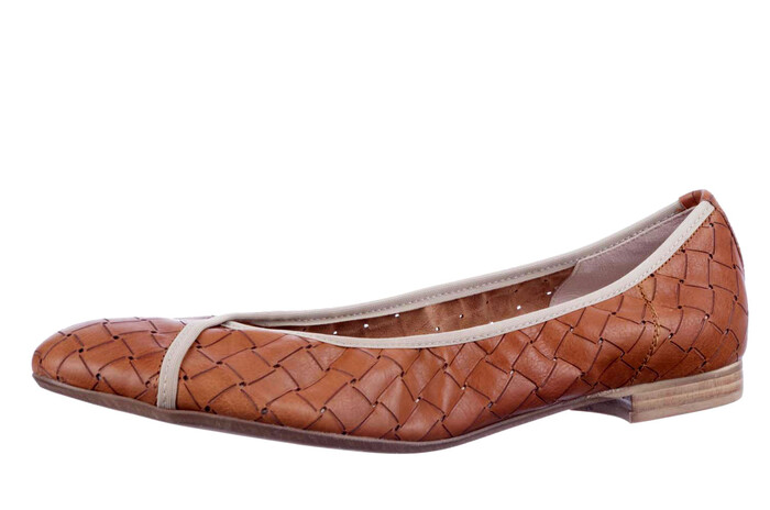 43.170.187 DC cognac image