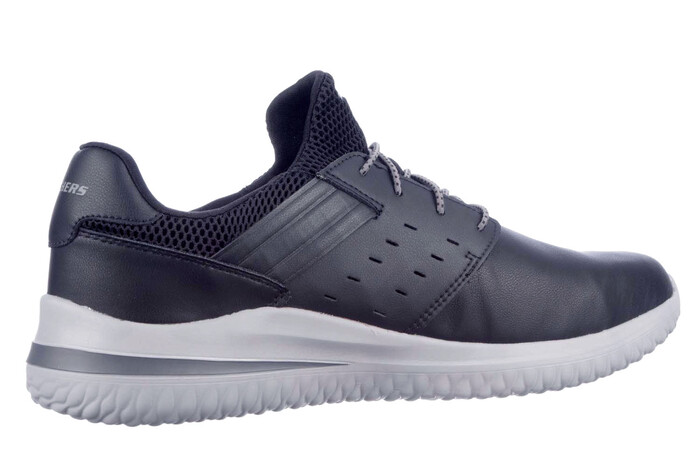 210308 Skechers zwart image