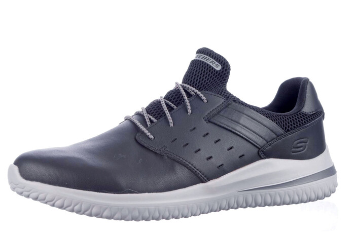 210308 Skechers zwart image