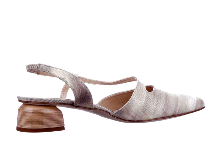 32020 Brunate beige multi image