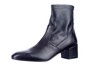 I22-Yagia  Caland zwart thumbnail