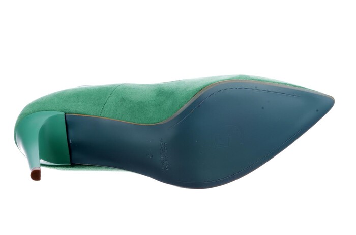 8 GIULIA GROEN image