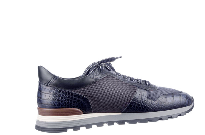 8757105 Giorgio blauw image