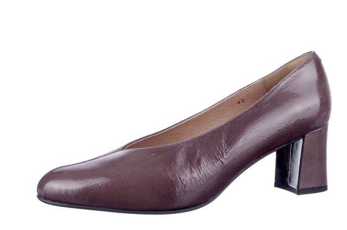 235229 PieSanto taupe image