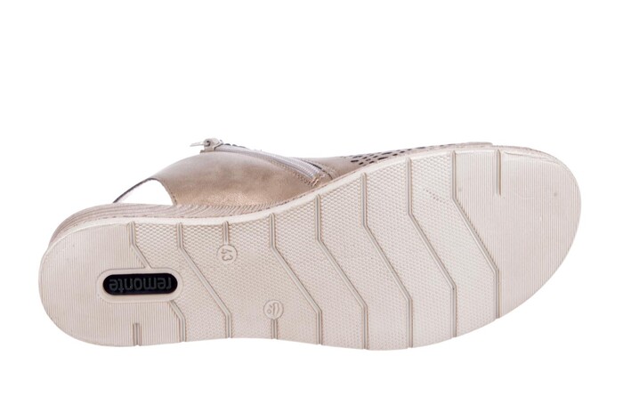 D3075-90 Remonte brons image