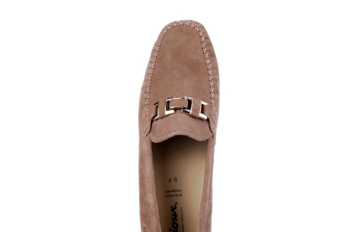 66086 Cambria Sioux camel image
