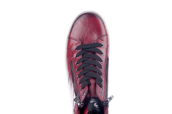Remonte rood D0772-36 image