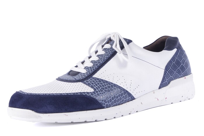 2022 202 K  GIJS WIT/JEANS image