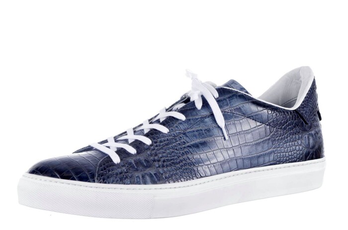 980101 GIORGIO BLAUW image