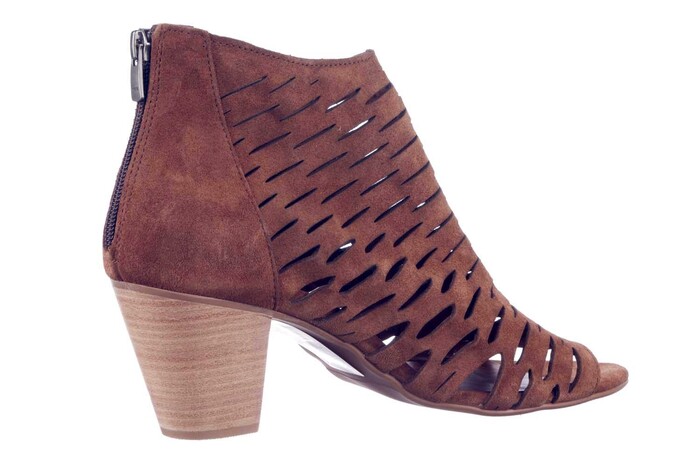 10.339.11 BABOUCHE COGNAC image