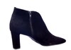 11835 LILIAN ZWART thumbnail