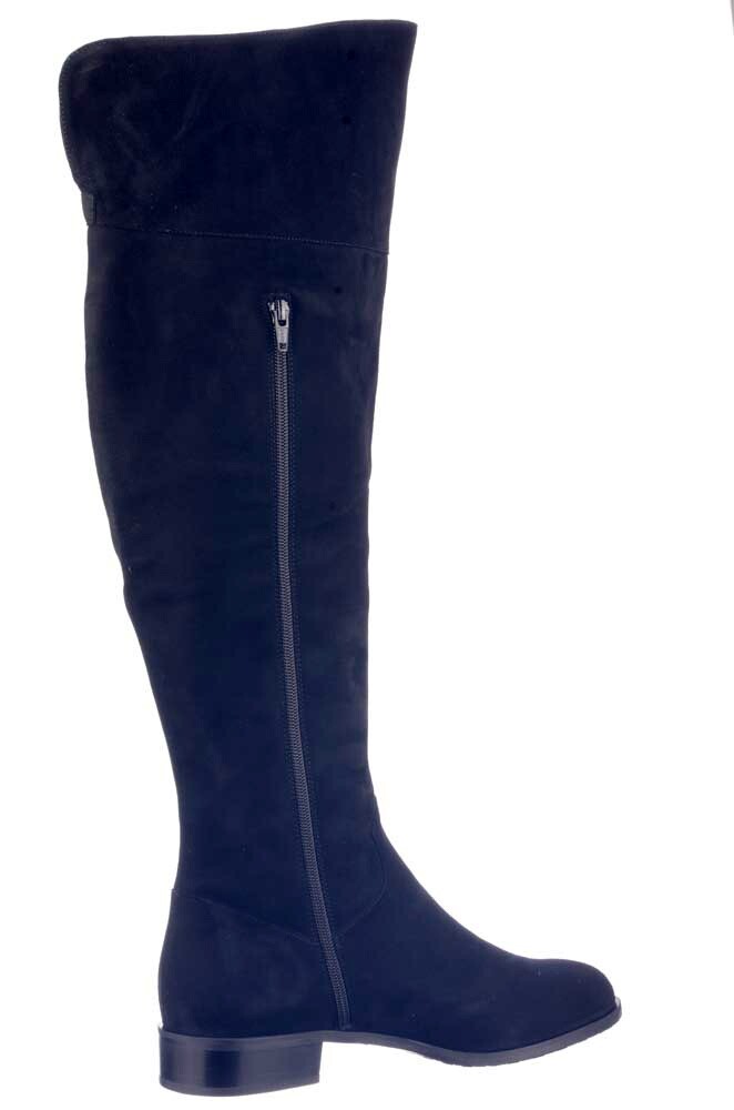 7395 LILIAN ZWART image