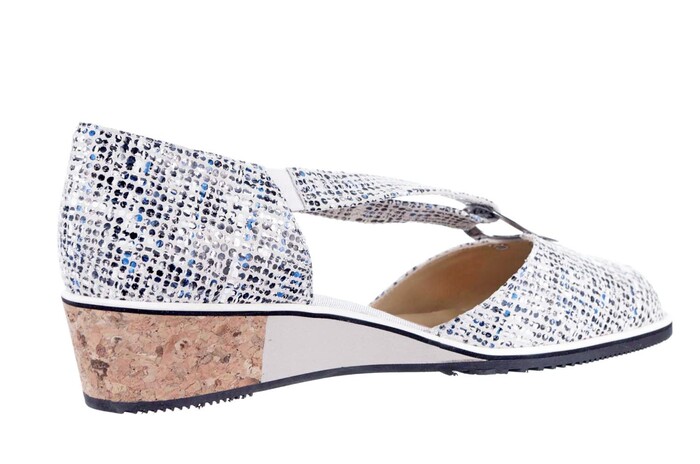 39620 BRUNATE WIT BLAUW image