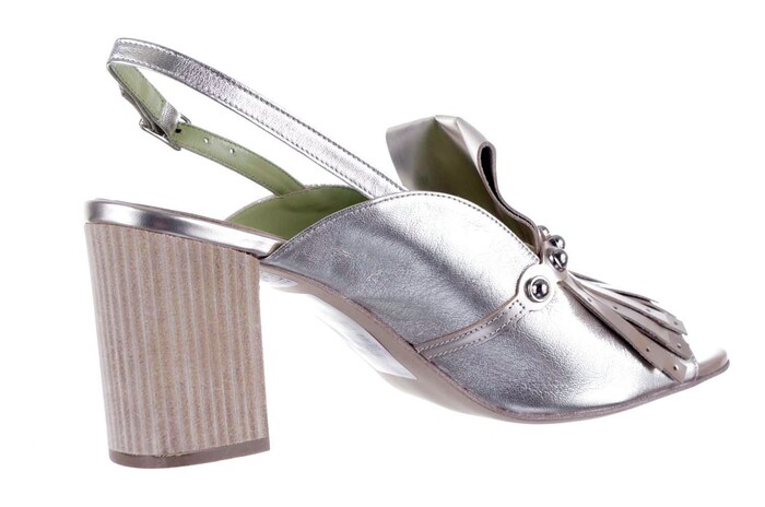 11476 LILIAN GOUD image