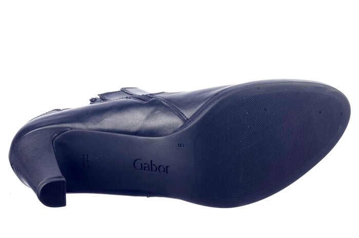 55.771.27 GABOR ZWART image