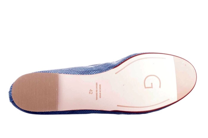 12. GIULIA JEANS image
