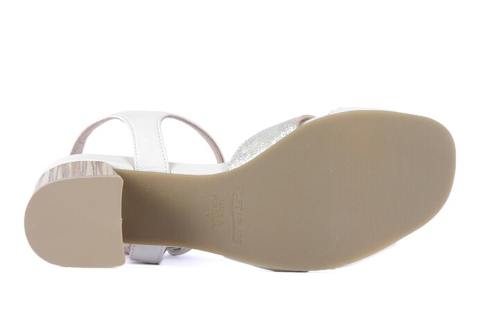 7.13.03 SOFTWAVES BEIGE/ZILVER image