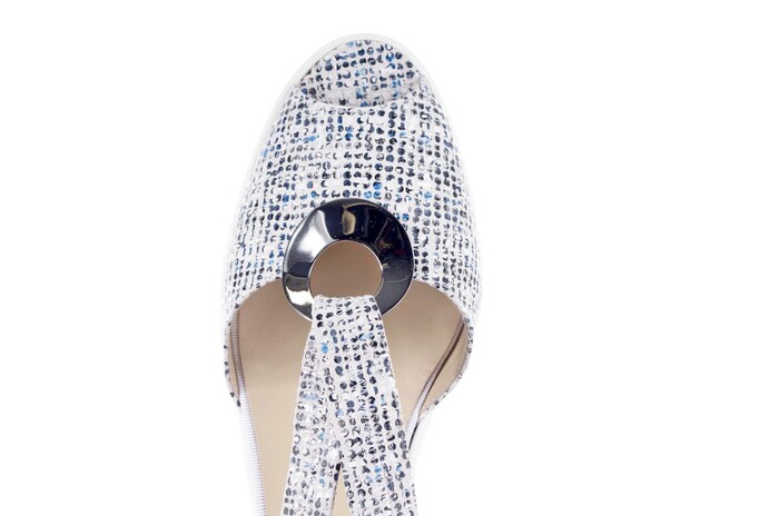 39620 BRUNATE WIT BLAUW image