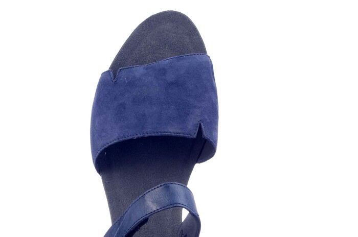 86571.90 THINK BLAUW image