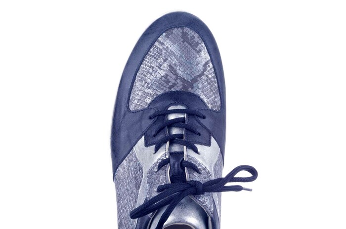758002 H WALDLAUFER BLAUW image