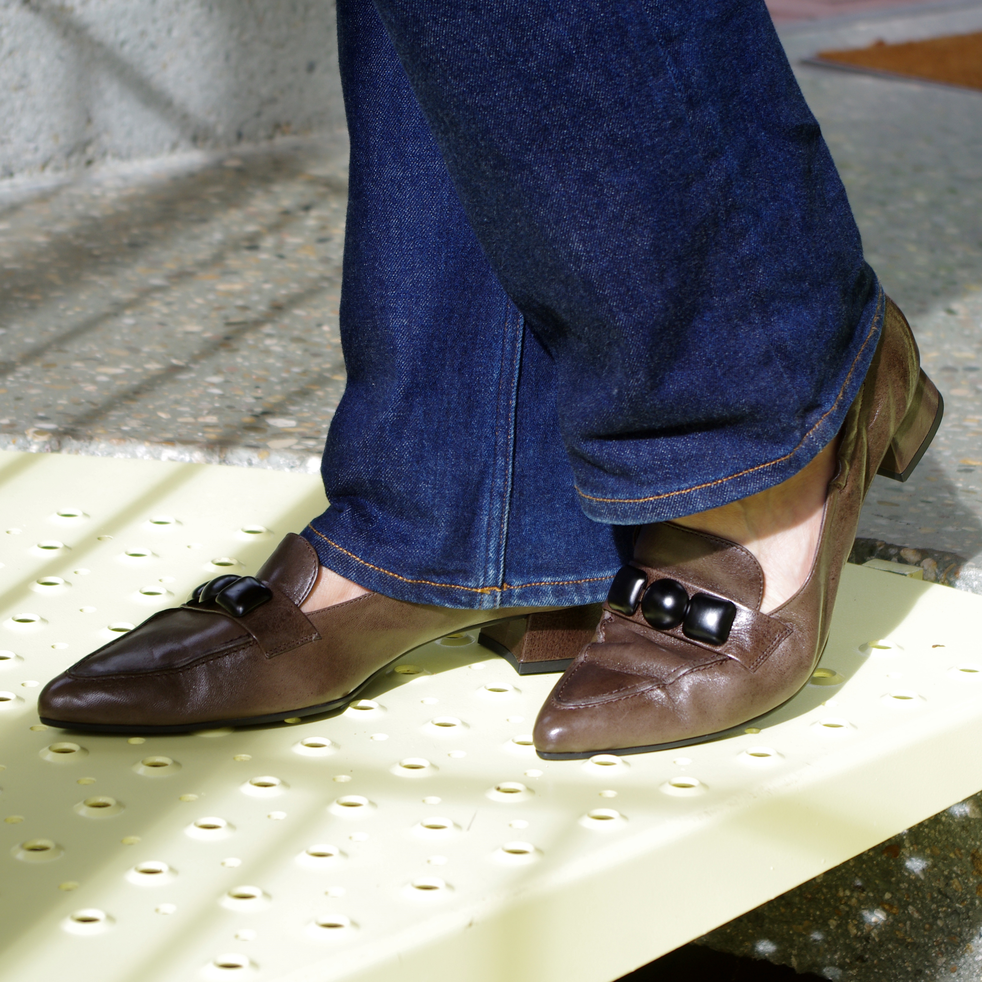 EN - Voorpag - HomeCat - 02 Loafers